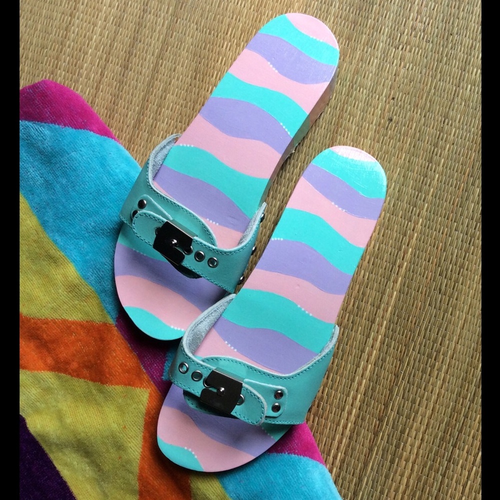 Hand Painted Dr. Scholl’s size 8.